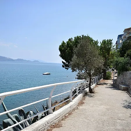 Meli Apartments&villas Appartamento *