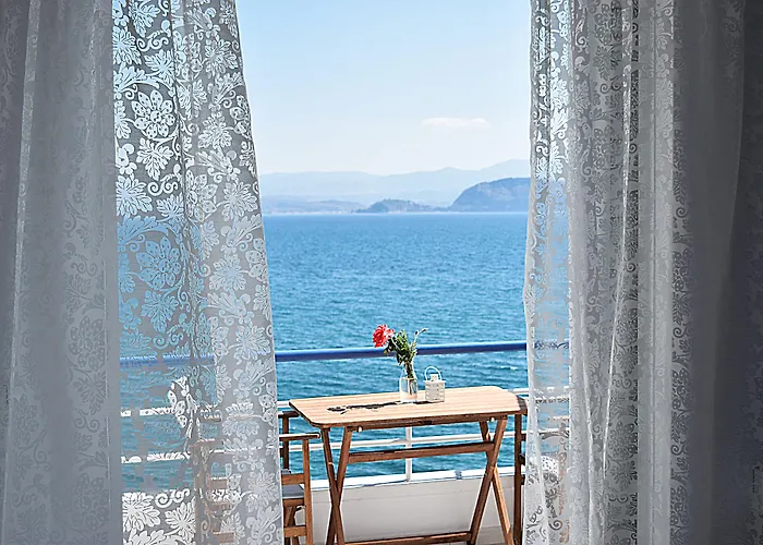 Meli & 公寓 Kivérion